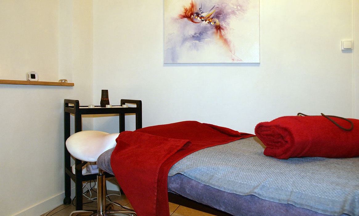 centre de Massage 4 mains duo ou solo Haute Savoie Spa le monde intérieur vous propose massage duo ou solo massage à quatre 4 mains annecy maud armand